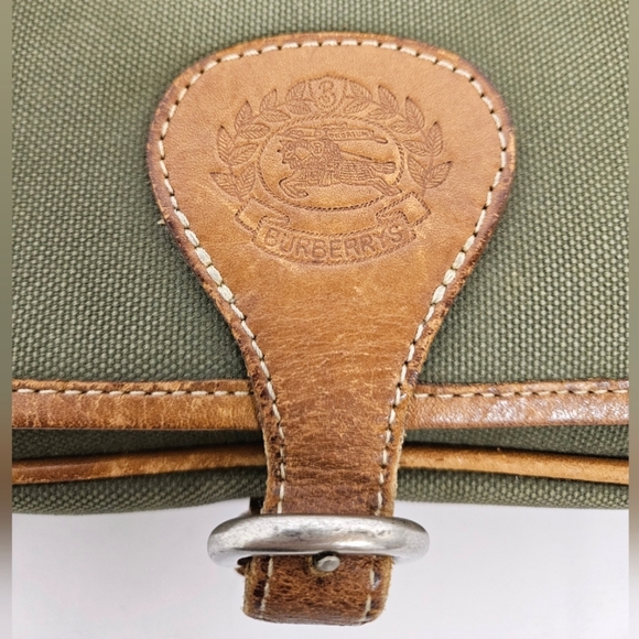 Burberry Vintage Canvas and Leather Nova Check Messenger Bag in Green and Brown - Picture 4 of 14